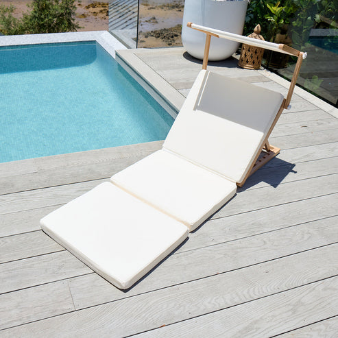Pool House Daybed