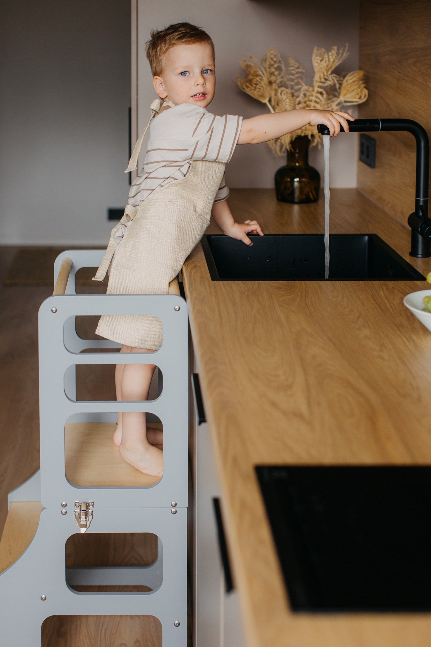 🏆4-in-1 foldable Montessori wooden high chair transformable toddler tower kid🎈