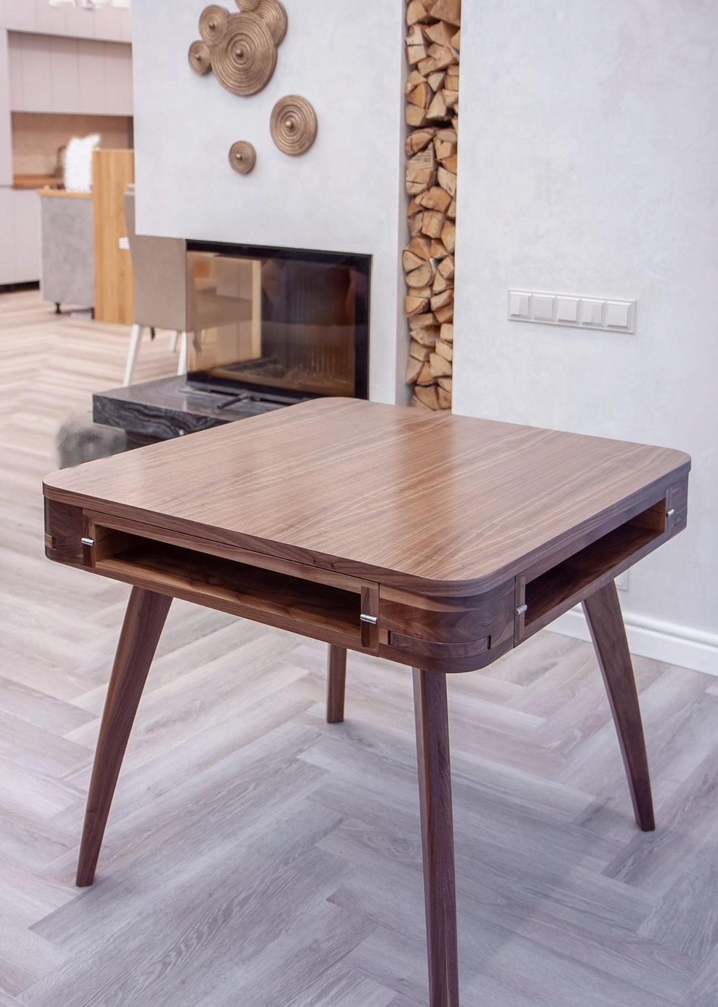 🎪Convertible Walnut Game Table for Four – Folding Board Game & Chess Table🎲