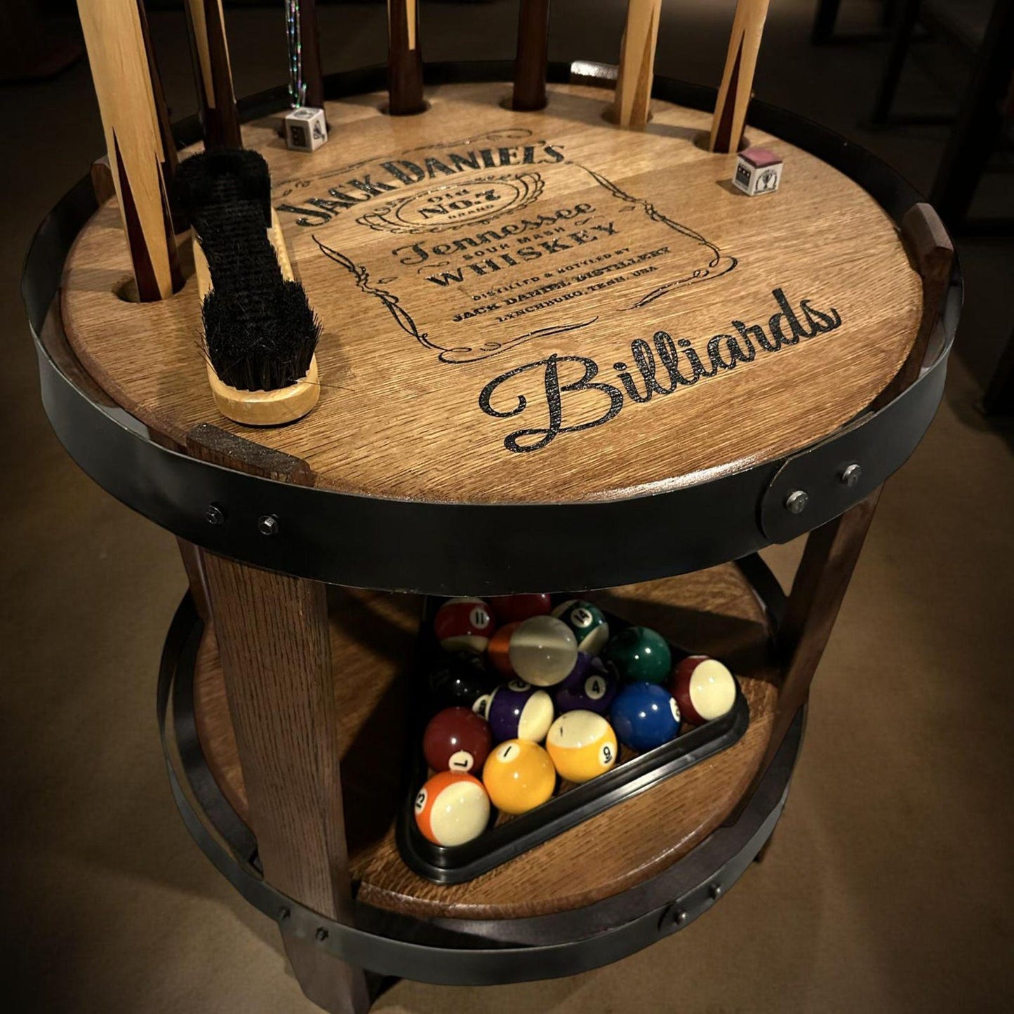 💥🎱Pool Cue Rack with Billiards Storage | Rustic Whiskey Barrel Man Cave Bar Decor for Pool Balls, Cues & Pool Table Accessories